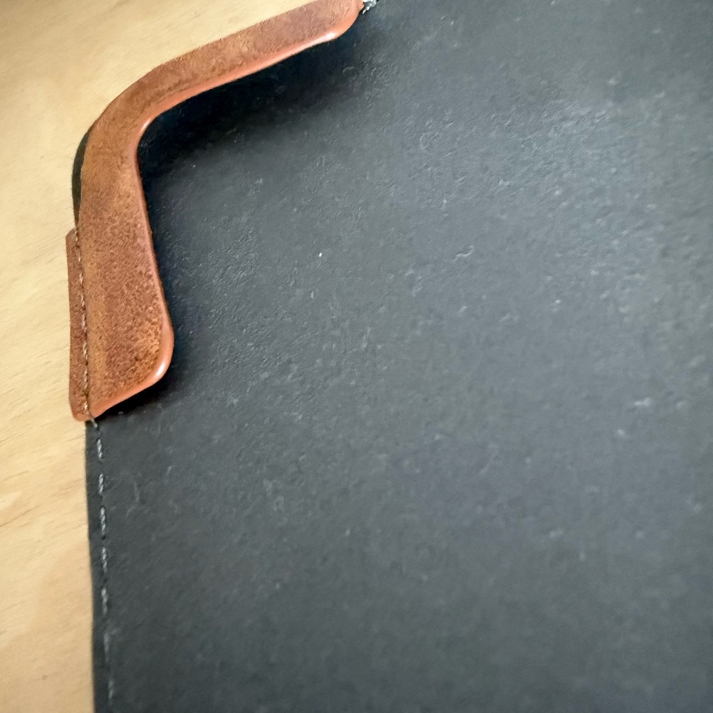 MacBook Pro Case - Picture 9 of 12